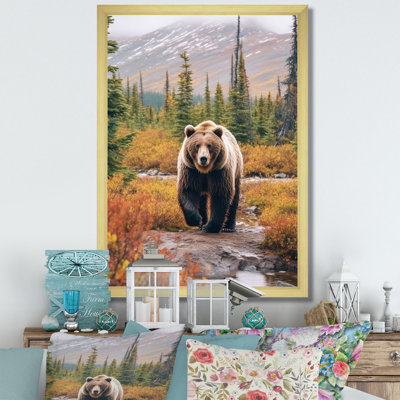 «Grizzly Bear In Alaska Scenery II», art sur toile Alaska