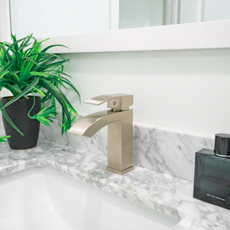 Robinet pour salle de bain à un trou Marella, Nickel brossé
