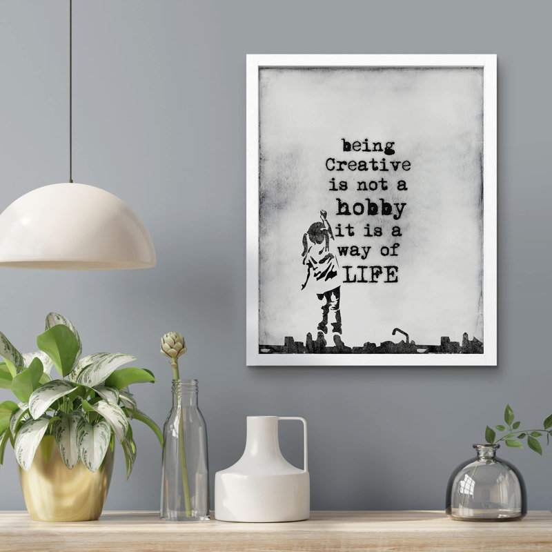 «Being Creative Is A Way Of Life Banksy Industrial Graffiti Wall» sur, Blanc, H 10 po x l 8 po