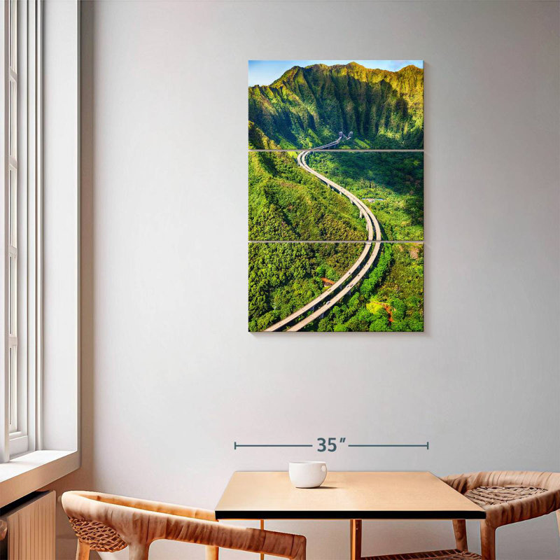 Mehar Oahu Freeway, H 57 po x l 36 po