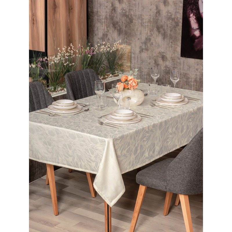 Nappe Elegant Cream - 100% polyester, 61,0 po x 63,0 po | Lavable à la machine à 30 ° C, repassage à basse température | Parfait pour la salle à manger, les mariages et les occasions spéciales, durable et facile à entretenir