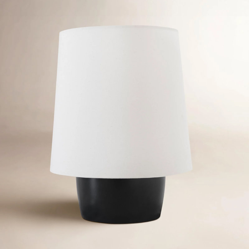 Lampe de table à DEL 14 po Alon Dan avec abat-jour cylindrique crème et base en céramique lourde