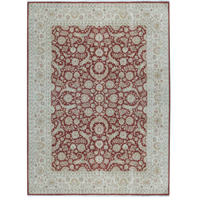 Oriental Area Rug in Red/Ivory
