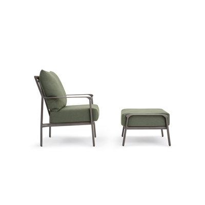 Outdoor Lounge Chair