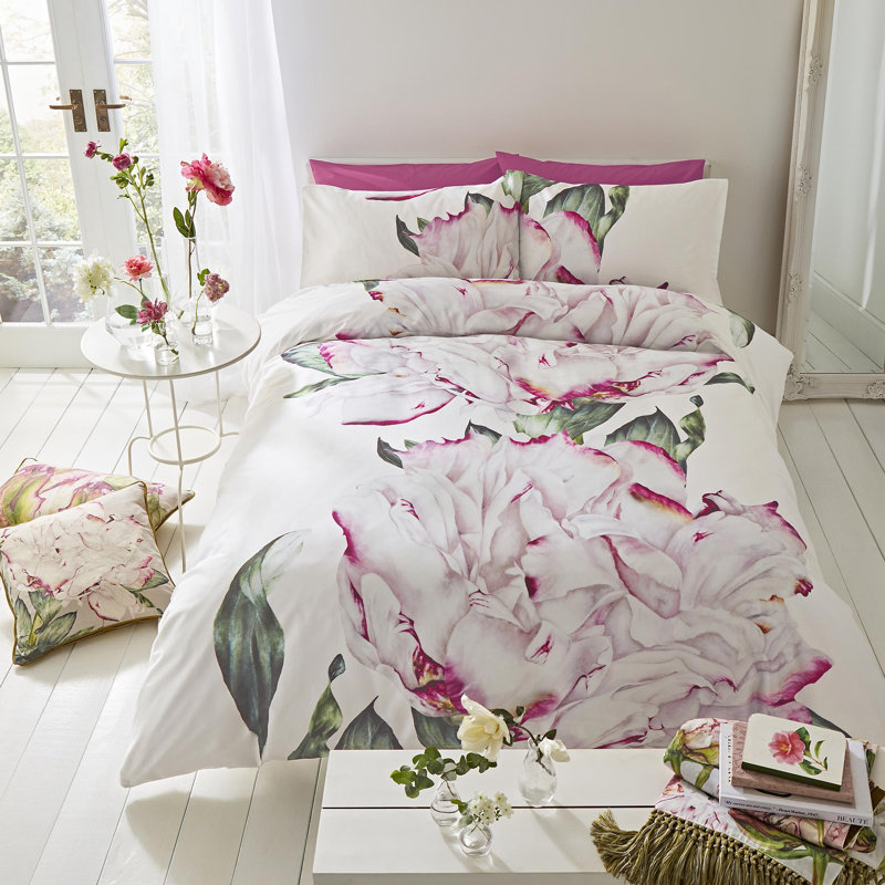 Parcevall Peony Bedset, Double - 2 Standard Pillowcases