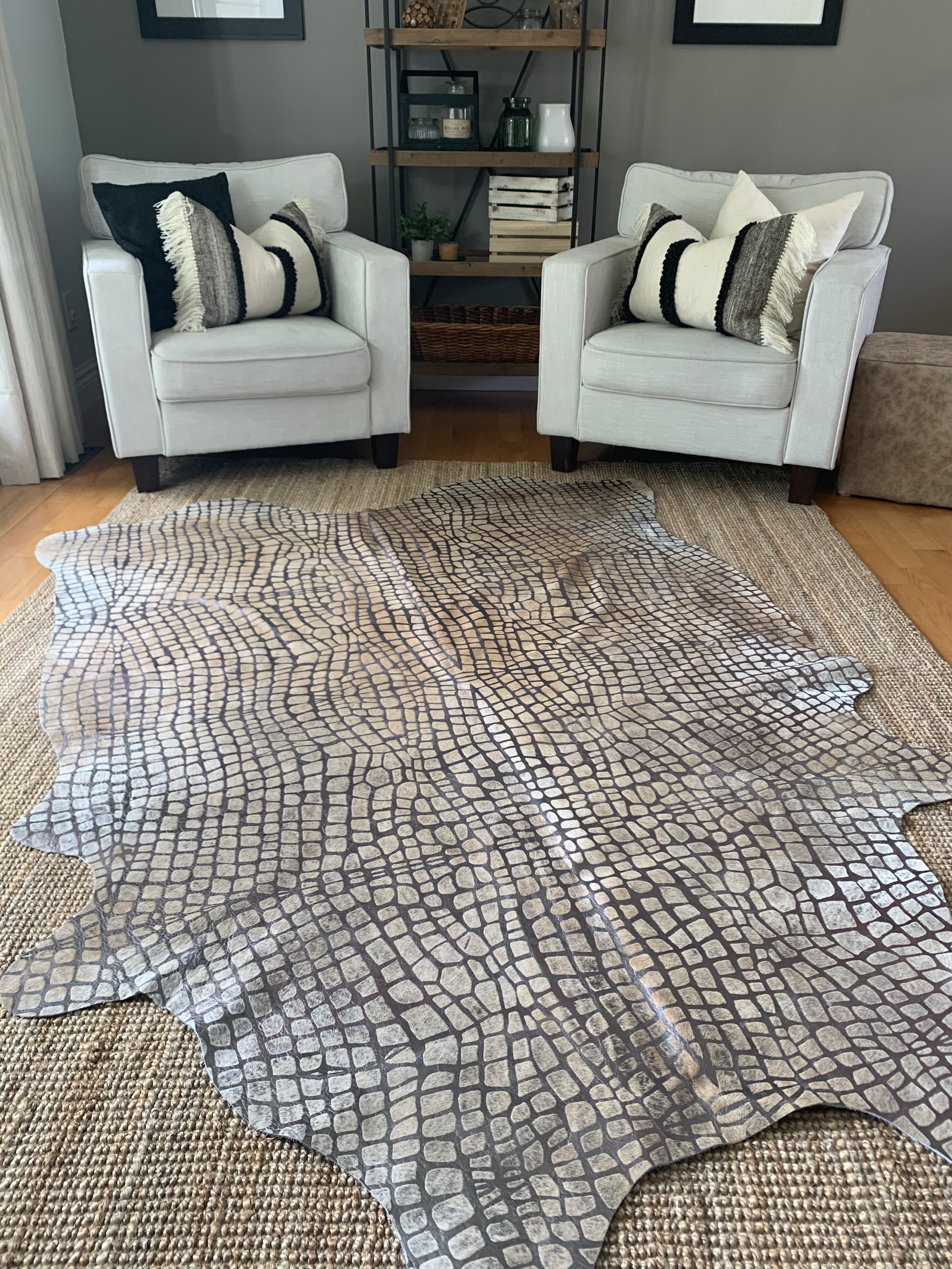 Mercer41 Gower Crocodile Acid Washed with Silver Metallic Cowhide Rug ...