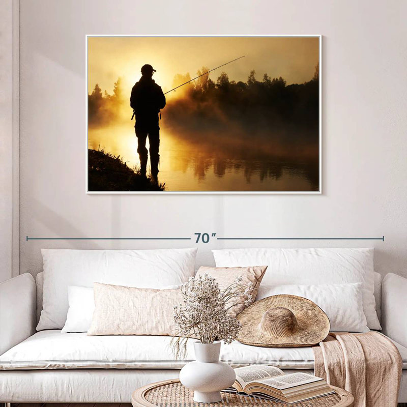 Pêche sur une berge brumeuse, 46 po x 31 po, Cadre flottant blanc