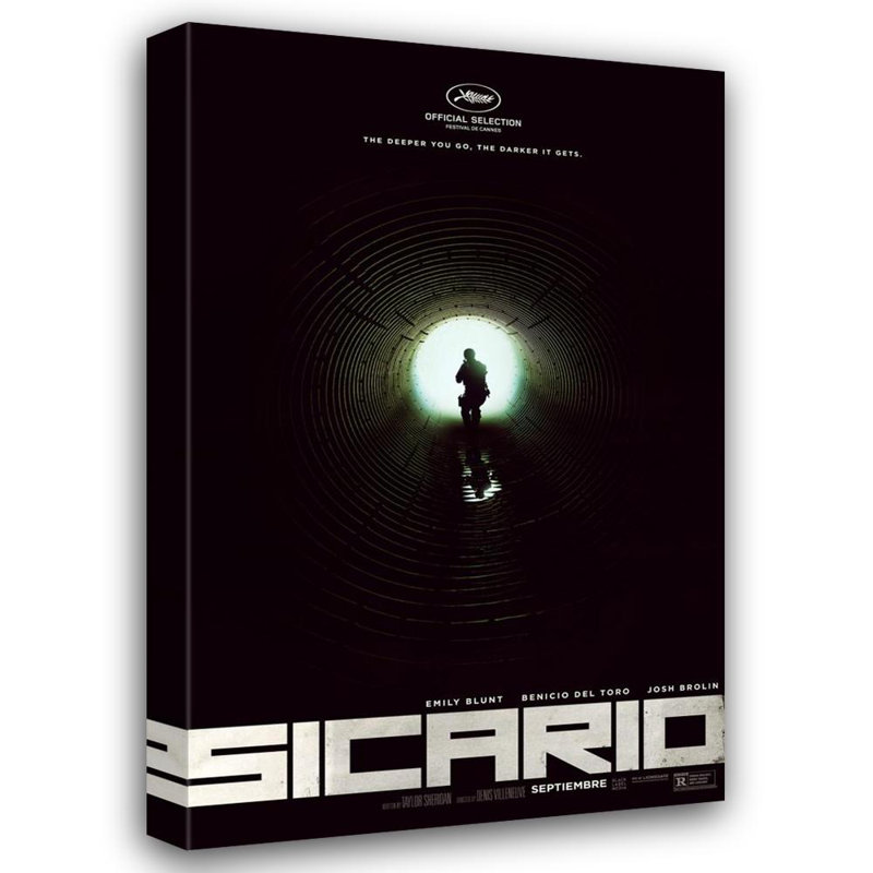 Sicario, H 48 po x l 31 po