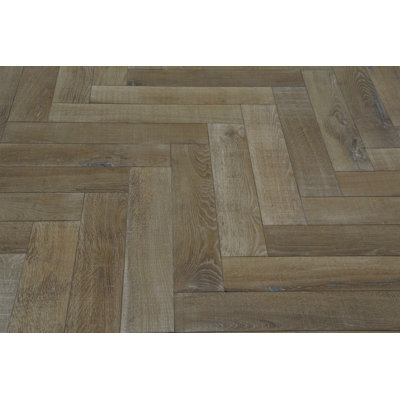 H418 Herringbone Hardwood Flooring