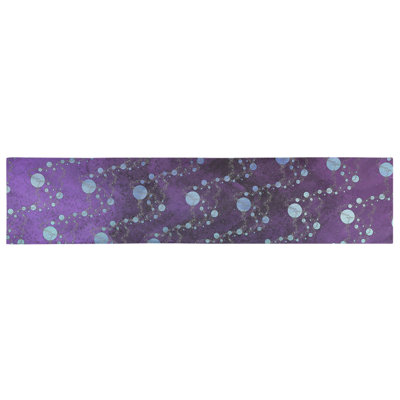 Avicia Table Runner