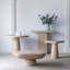 Table d'appoint carrée crème avec base piédestal-1674403658