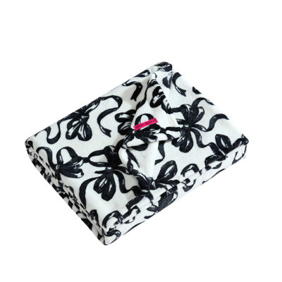 Couvertures en molleton moelleux à imprimé Betsey Johnson