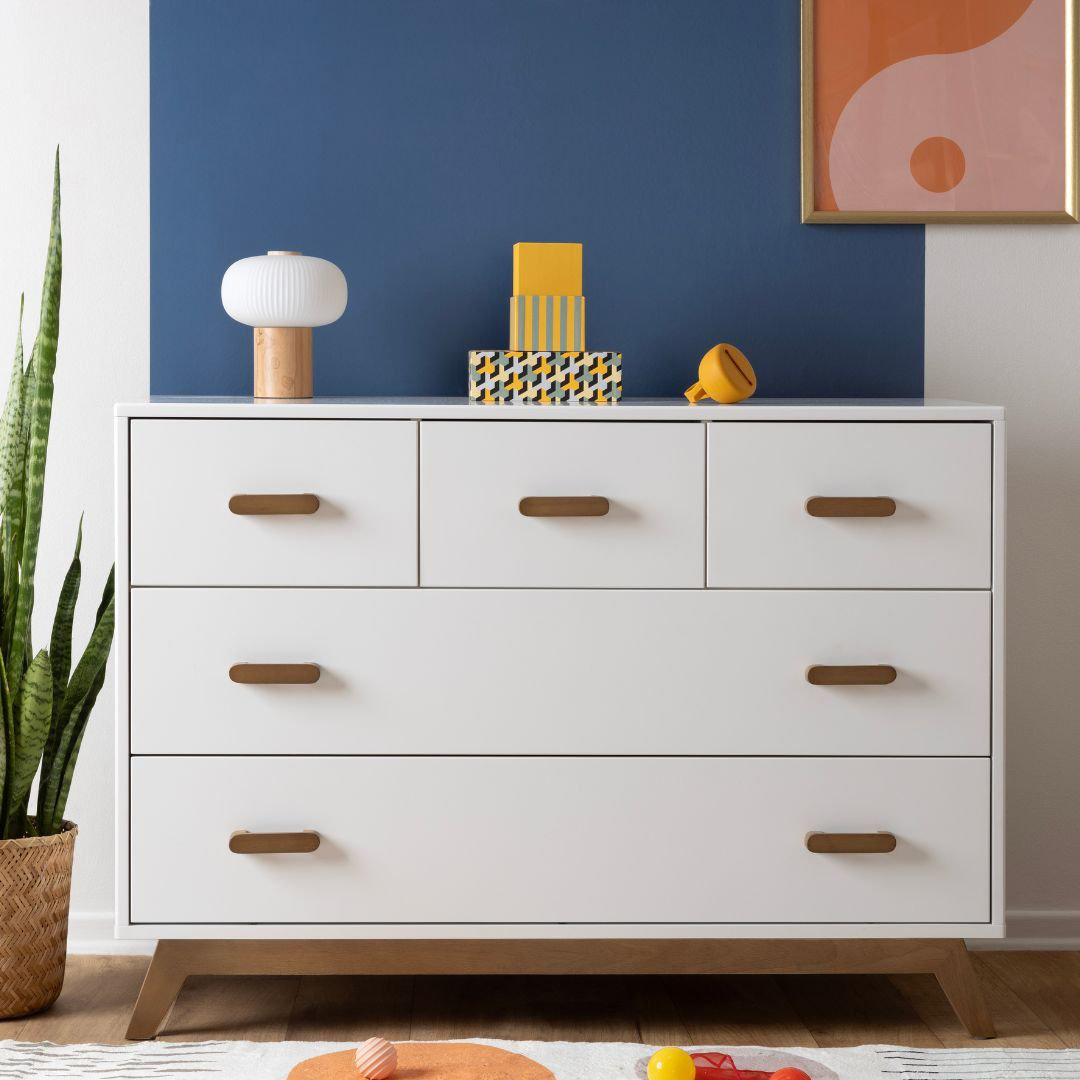 Soho 5-drawer dresser, White/Walnut