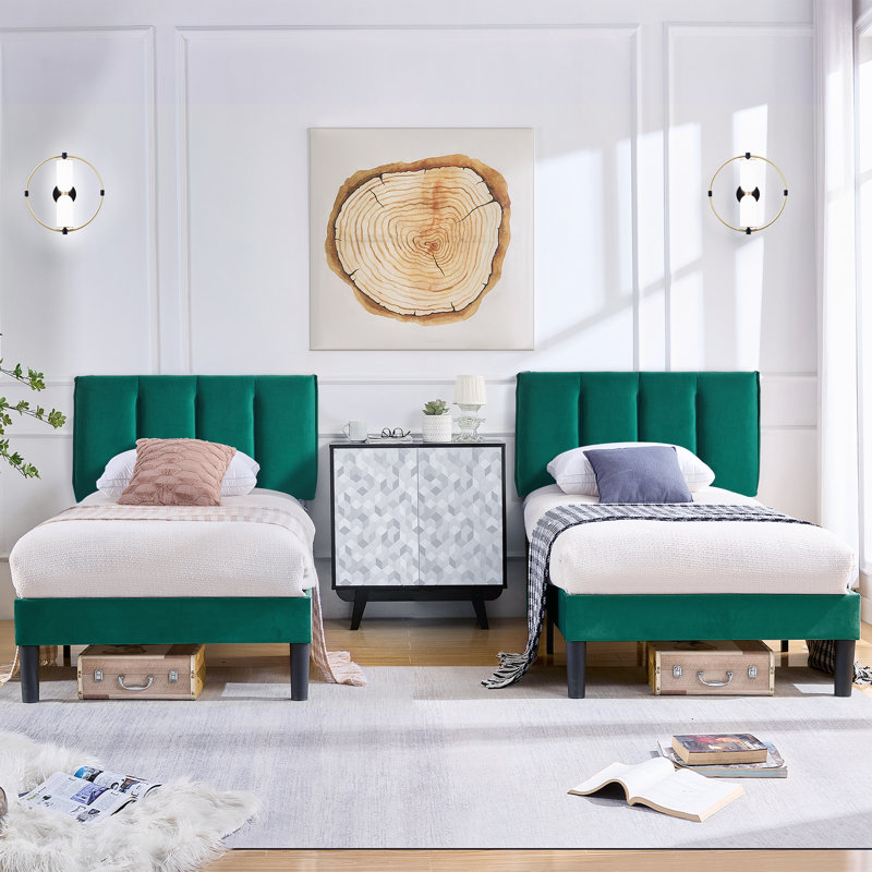 Lit Wiebe, Vert foncé