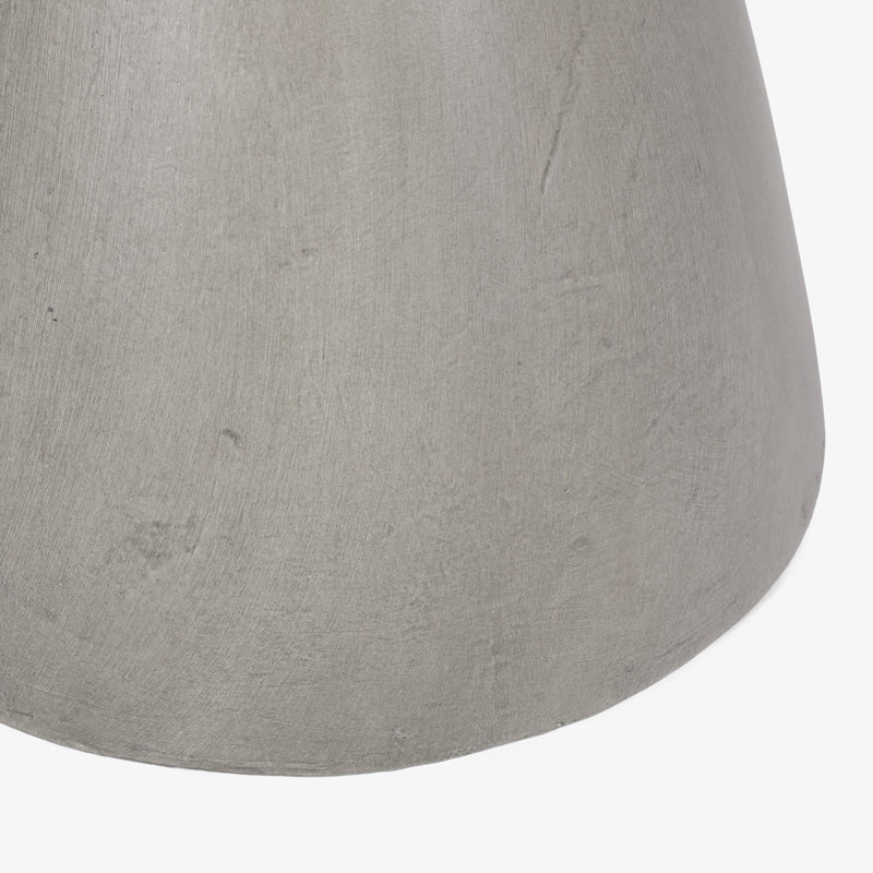 Table d'appoint Sayle, Gris