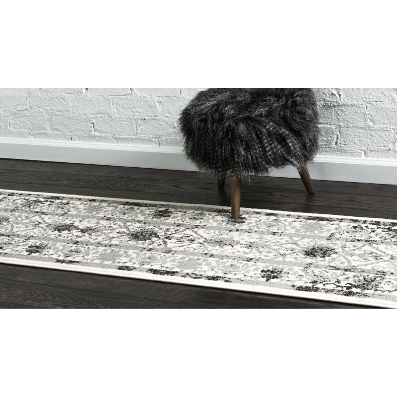 Ade Floral Indoor Rug, Runner 2' x 6'