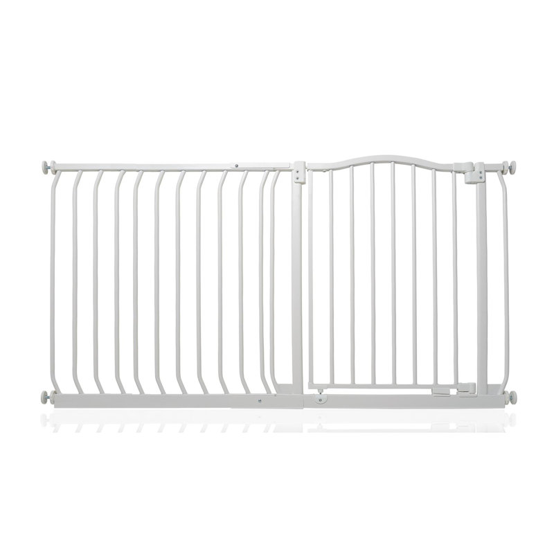 Aralyn Metal, 134 x 143 cm, White