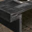 Table rectangulaire avec pieds en bois robustes