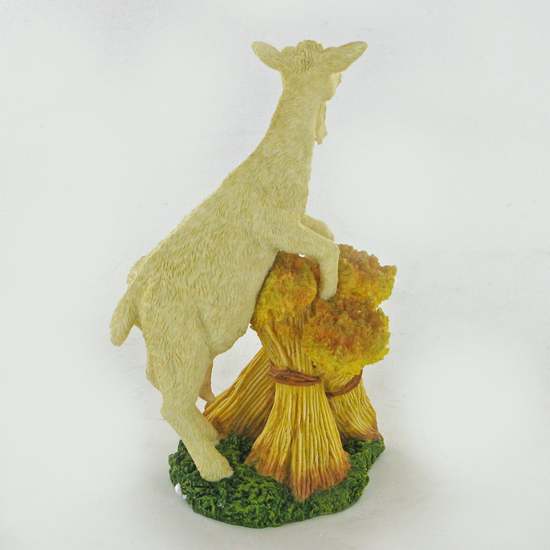 Lugenia Animals Figurines & Sculptures