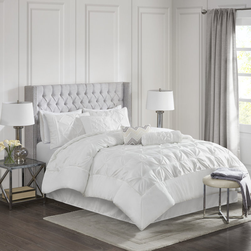 Ensemble d'édredon touffeté 7 pièces Laurel, Édredon pour lit double + 1 jupe de lit + 2 taies, Blanc