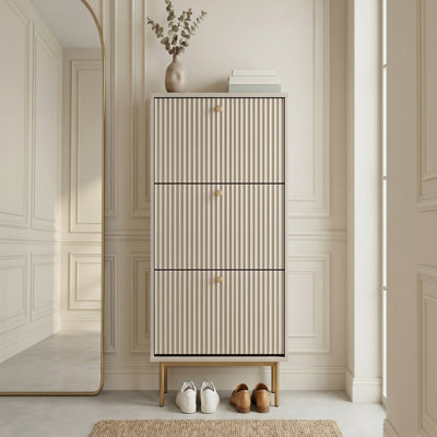 18 Pair Shoe Rack