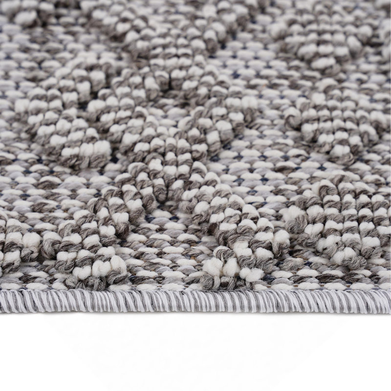 Collection White/White /Traditional Indoor/Outdoor Area Rug, Runner 2'2" x 8'