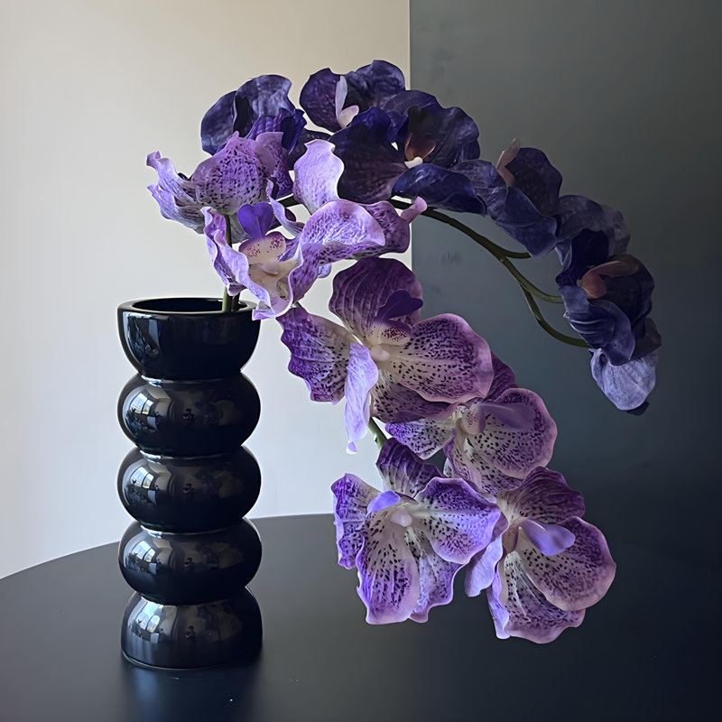 Ornements de fleurs simulées, Mauve