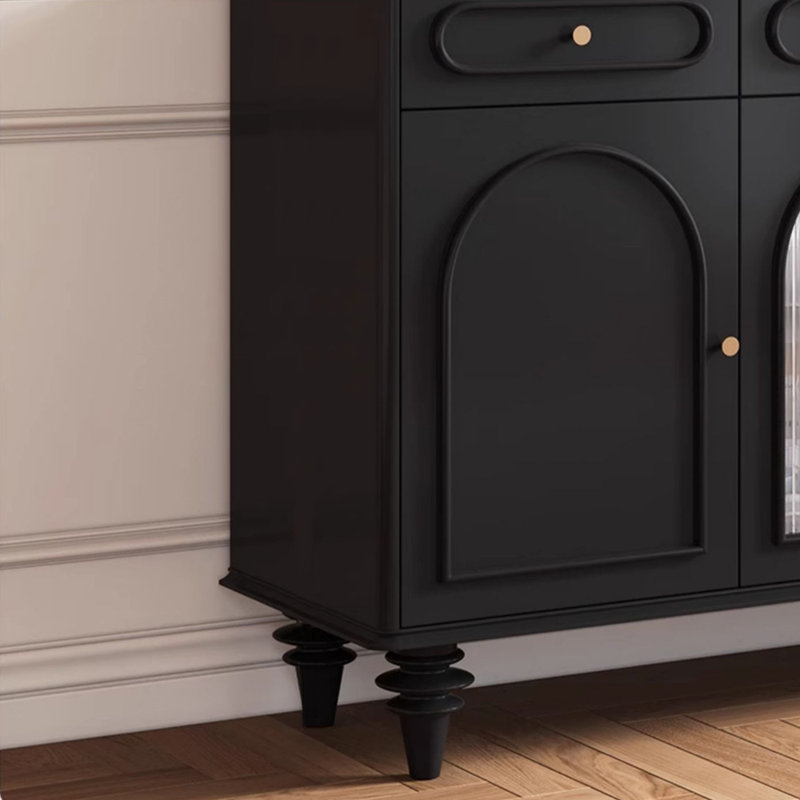 Vaisselle de style minimaliste de style français