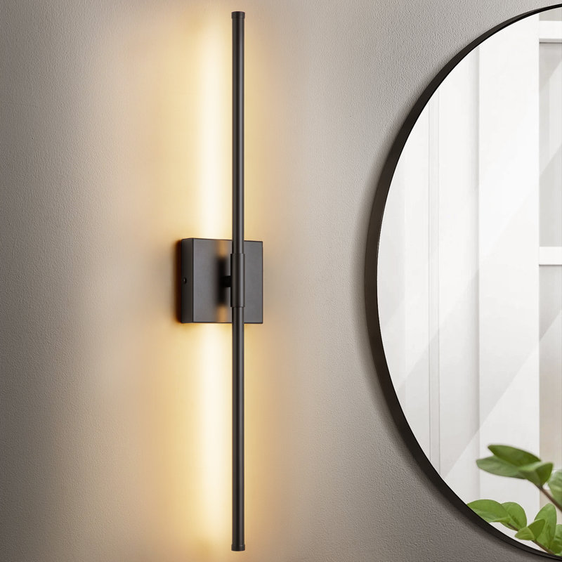 Applique murale à bras câblé Brylea, Noir mat, H 27,60 po x l 4,33 po x P 2,36 po