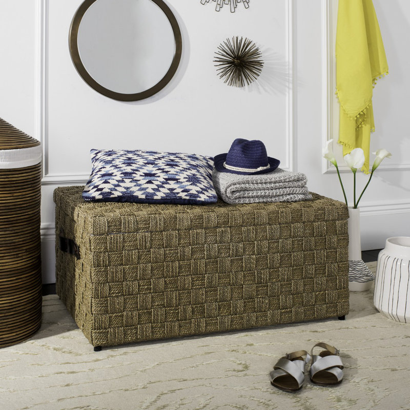 Vin Wicker Trunk