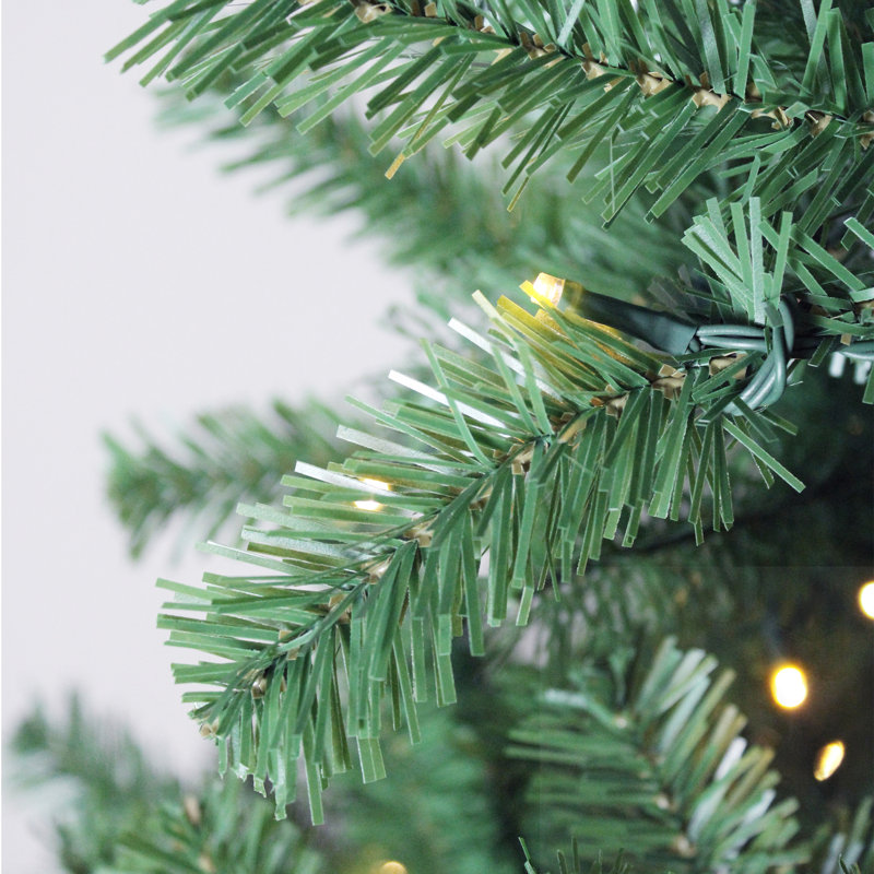 Arbre de Noël 9 pi avec lumières DEL
