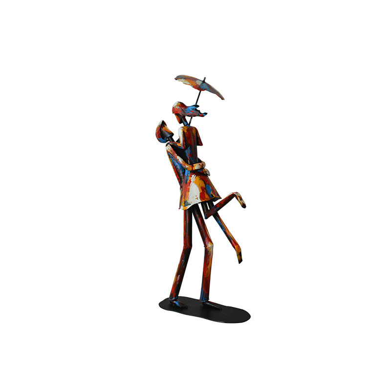 Aafi People Statue