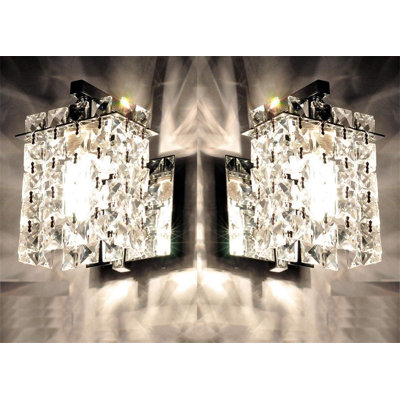 Shavon Armed Sconce