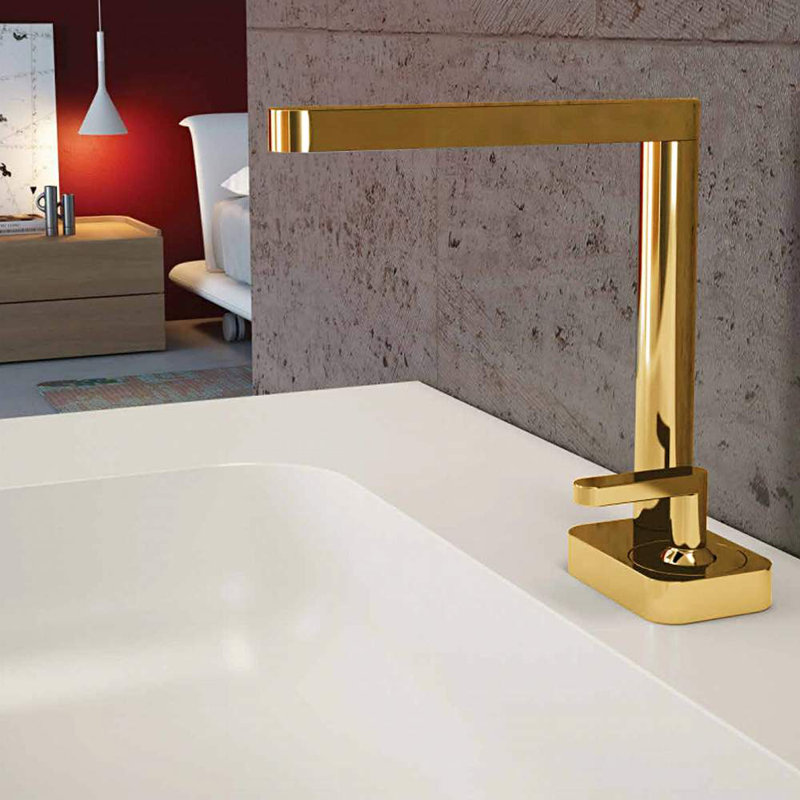 Living Single-handle Bathroom Faucet with Drain Assembly, Polished Gold