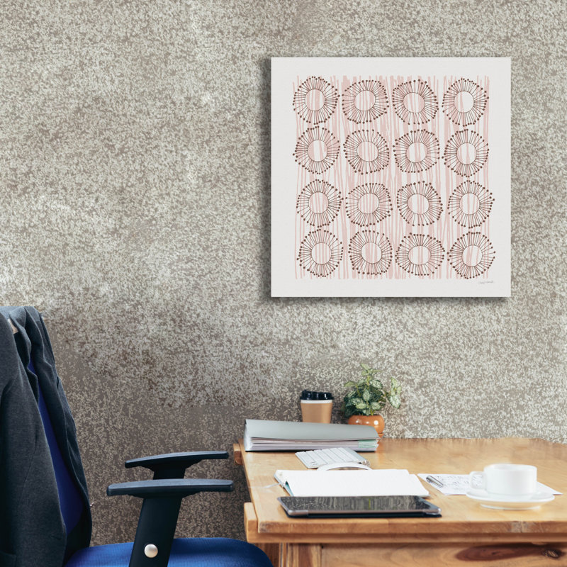 «Main Street Twirled Blush» par Cheryl Warrick, art mural, H 26 po x l 26 po