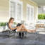 Chaise longue inclinable pliante à 5 niveaux, chaise de bronzage d'extérieur avec table d'appoint, coussin de tête et pochette de rangement
