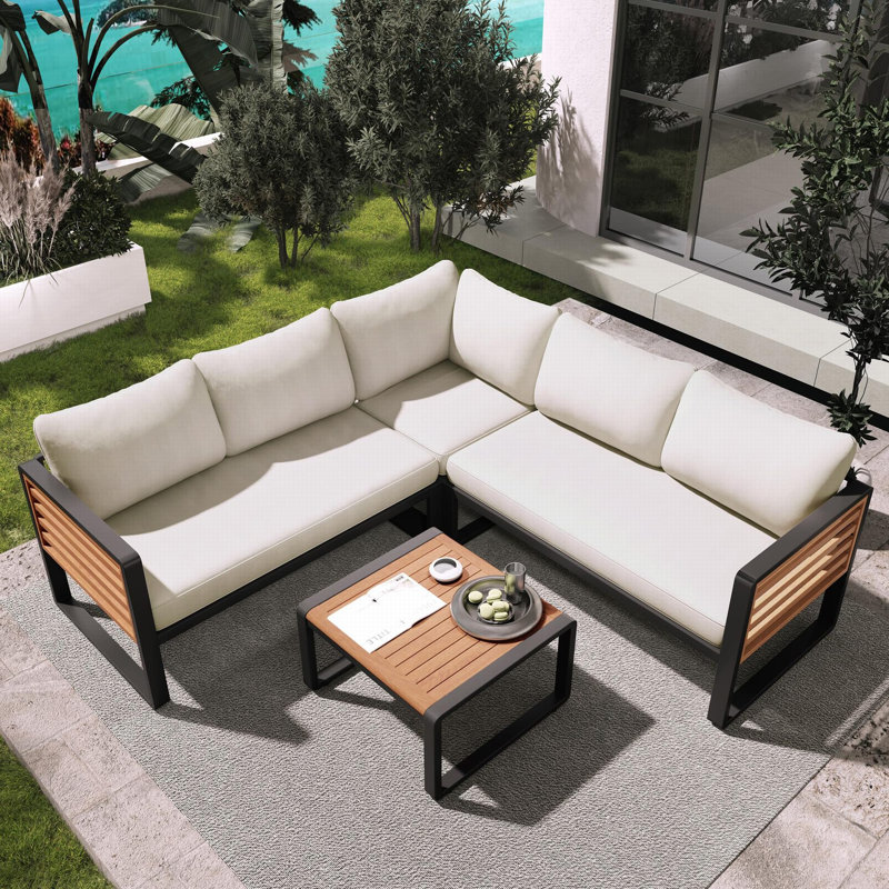 Ensemble de conservation pour patio 4 pièces avec coussins Sublime, Beige
