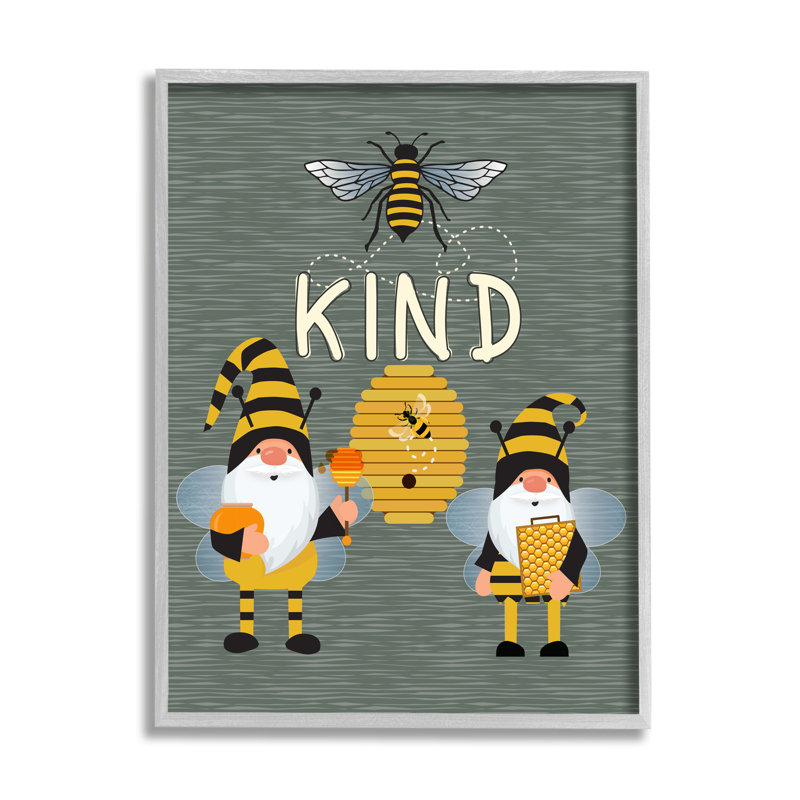 «Clever Be Kind Garden Gnomes Bumble Bees» par Linda Birtel, L 24 po x H 30 po, Estampe numérique Farmhouse