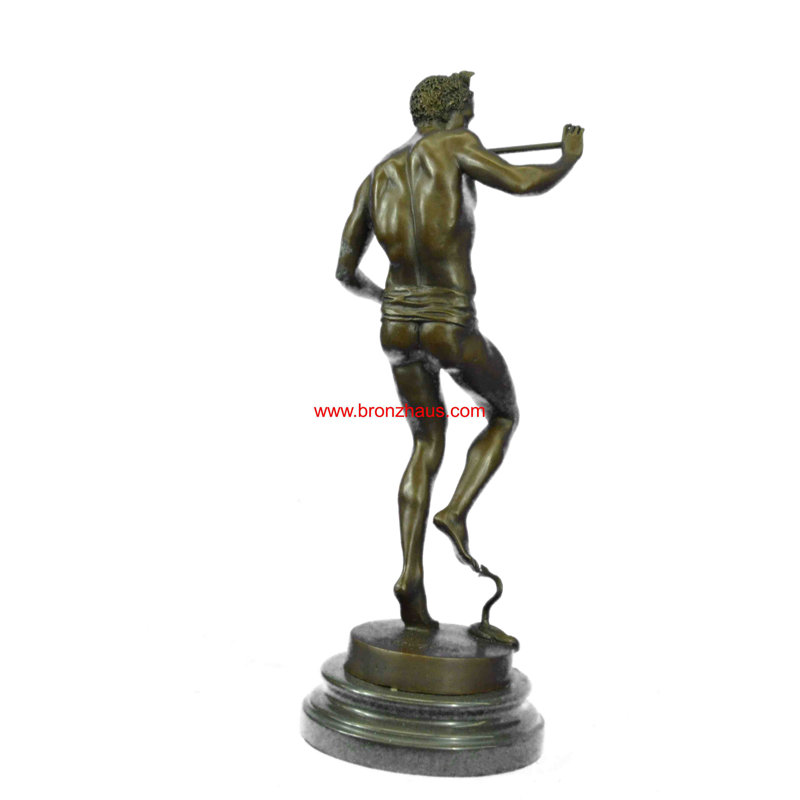 Figurines et sculptures