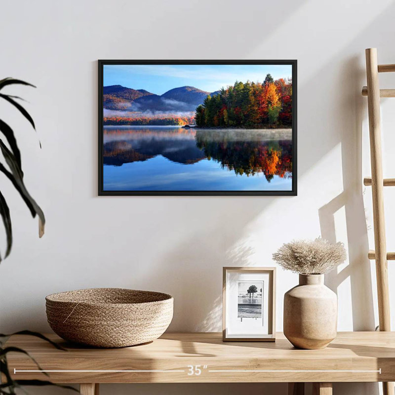 Réflexion du lac Vermont, 19 po x 13 po, Cadre flottant noir