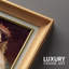 «Queen with Crown And Dress» sur toile-121600323-121600325