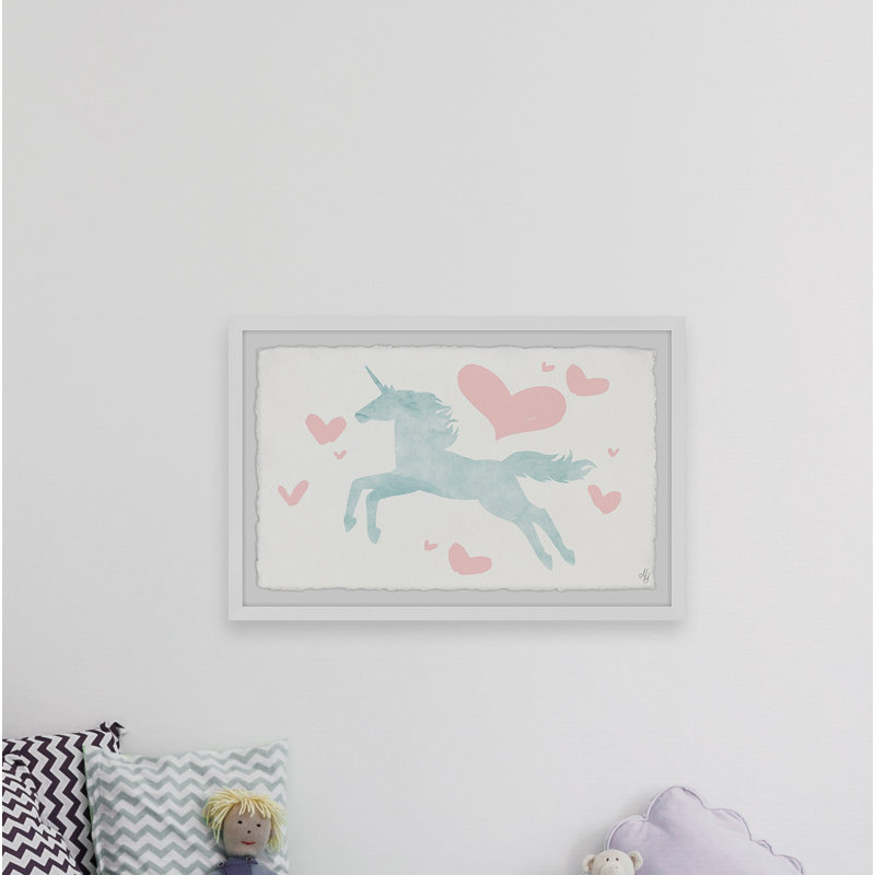 «Northwoods Flying Unicorn Hearts», reproduction encadrée, H 12 po x l 18 po