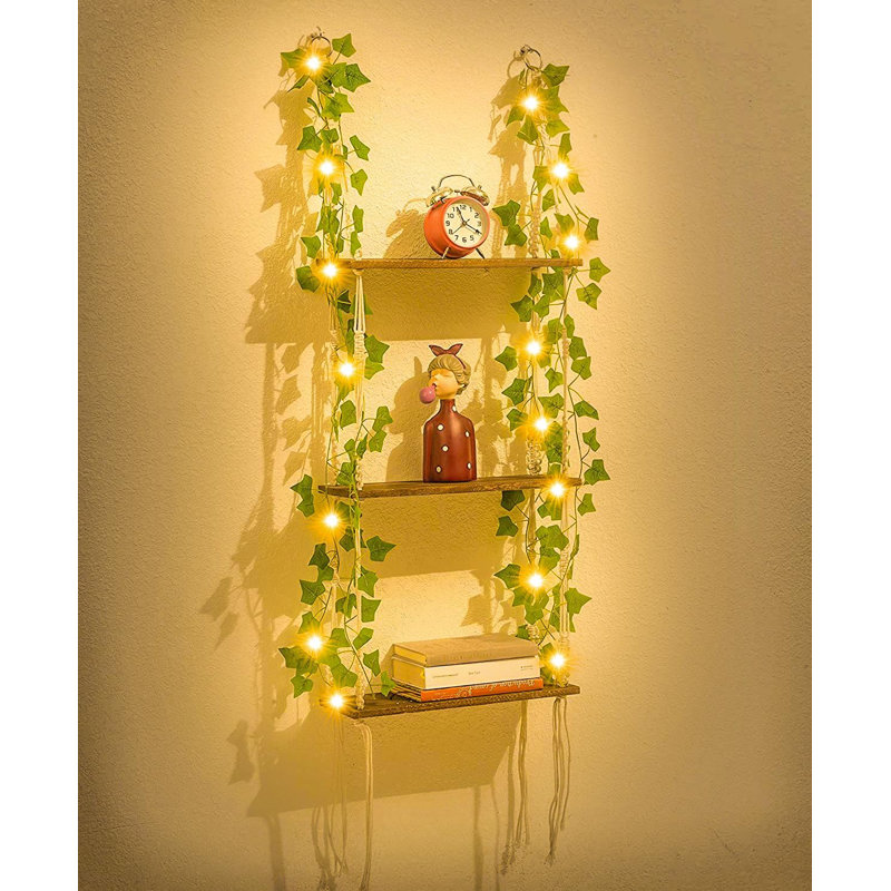 Lace Wall Hanger