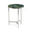 Table d'appoint décorative: lignes épurées, plateau en pierre émeraude Jasper, base chromée moderne, table de bout ou d'appoint parfaite