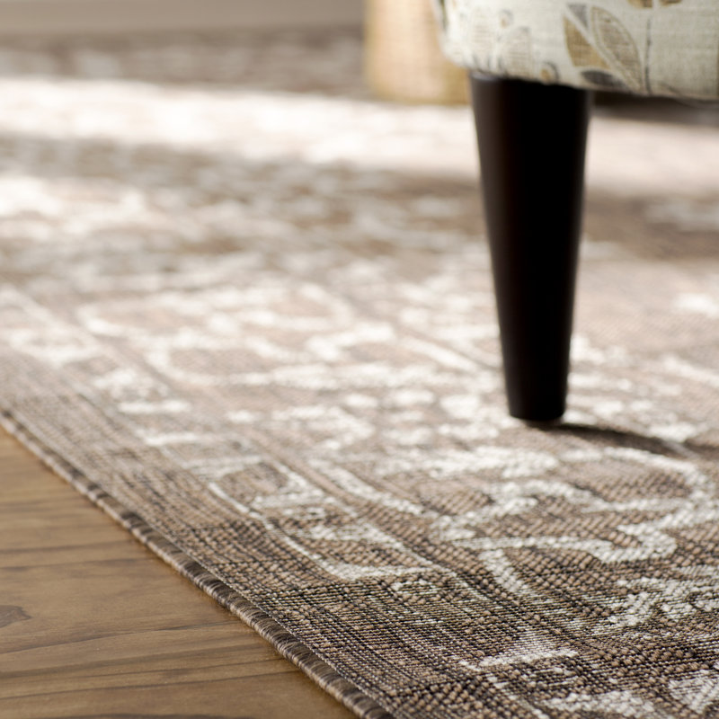 Cinsere Performance Oriental Indoor/Outdoor Area Rug, Square 6'7"