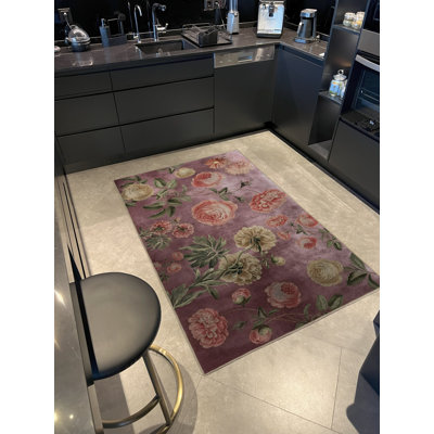 Tapis décoratif moderne mauve à motif abstrait rose