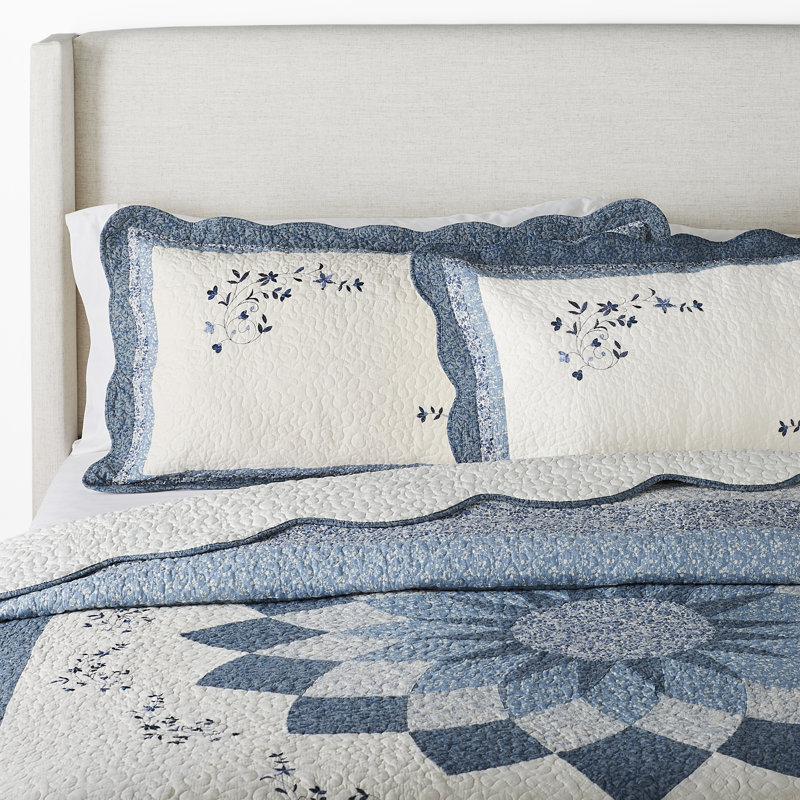  Simona Floral Embroidered Quilted Single Coverlet/Bedspread (shams not included), King Coverlet
