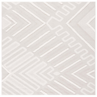 Kells 104 Area Rug In Beige / Ivory