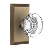 Studio Plate with Round Clear Crystal Door Knob