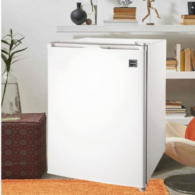Curtis International 2.6 Cubic Feet Freestanding Mini Fridge with Freezer